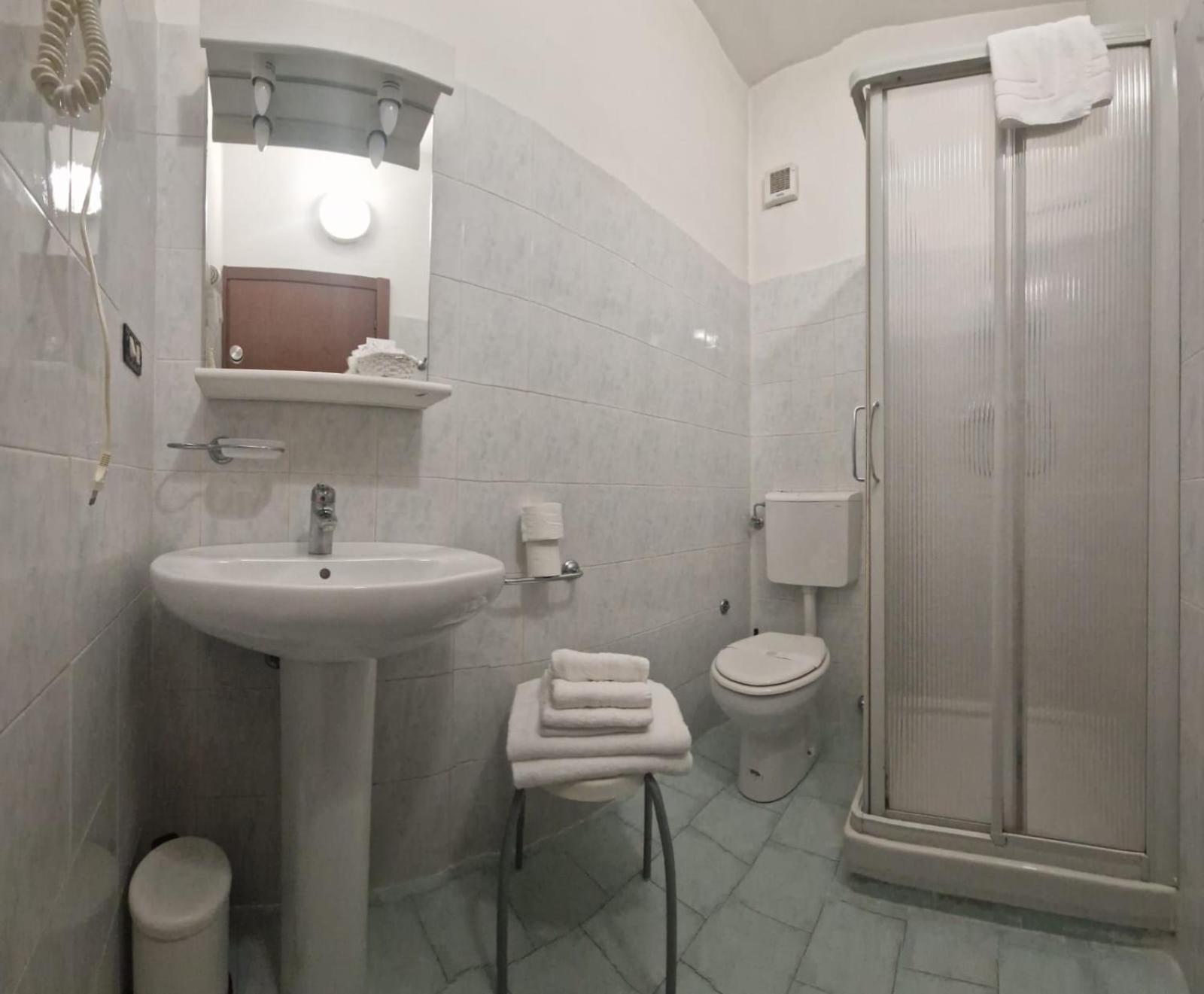 Albergo Ristorante Da Tunon Oviglio Buitenkant foto